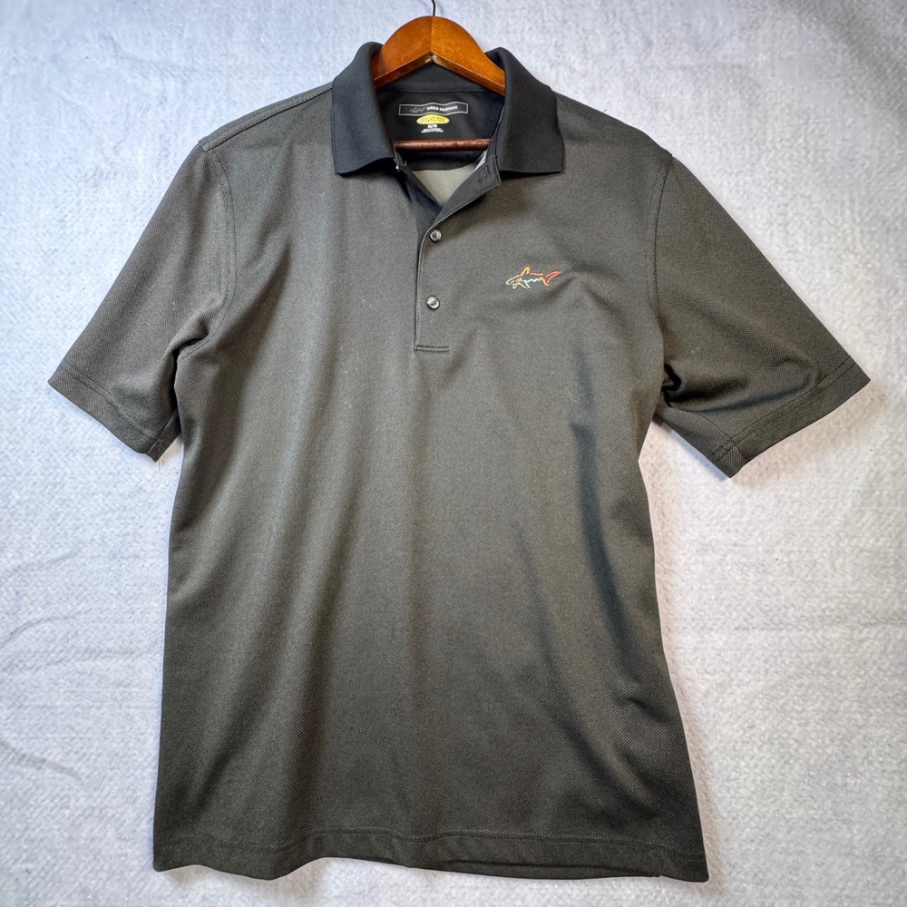 Greg Norman Play Dry Mens Medium Gray Short Sleeve Golf Polo Shirt Shark Logo
